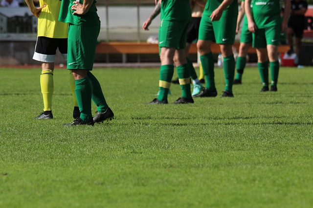 曼晚评曼联十大失败转会：安东尼、博格巴在列，费用达3.7亿镑.